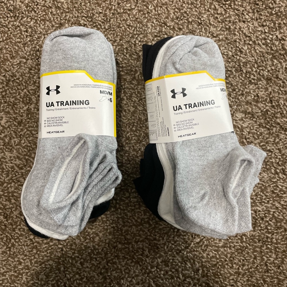 Under Armour multipack ankle socks size Medium